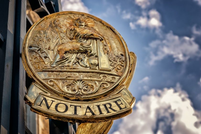 insigne de notaire en France