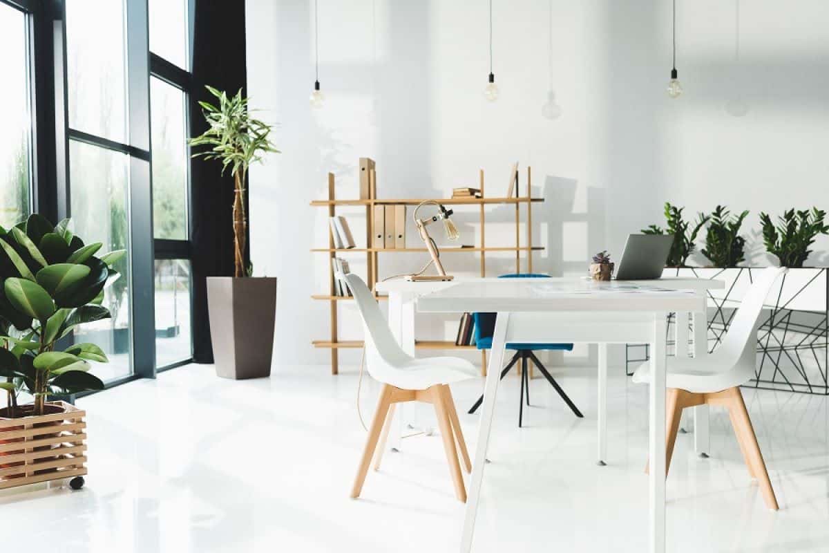 avantages et inconvénients achat de bureaux